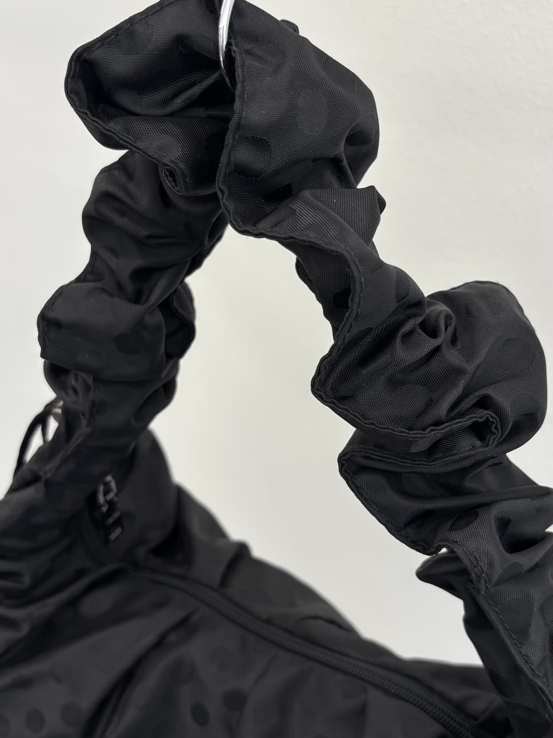 Y’SACCS 요지야마모토 도트 숄더백 상품이미지4