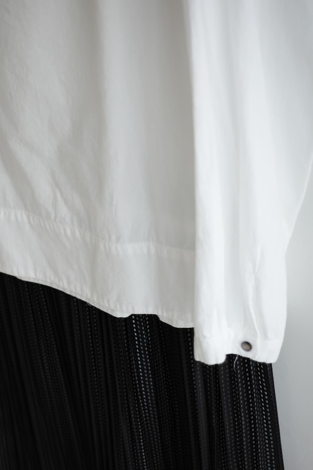 galerie non 
• 화이트 코튼 블라우스 상품이미지6