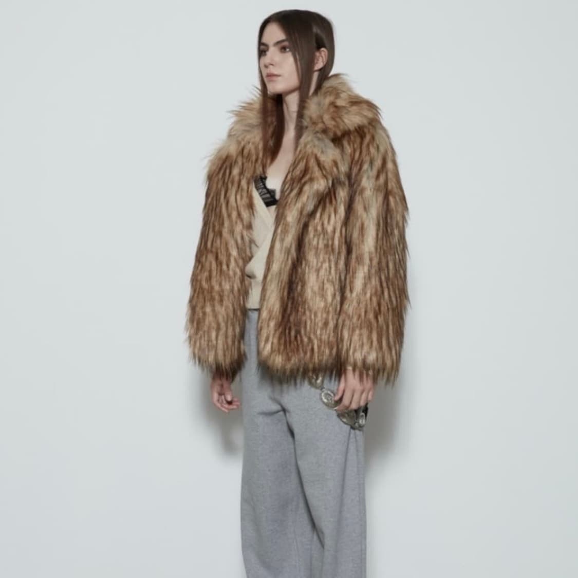 쓰리투에이티 퍼자켓 상품이미지2