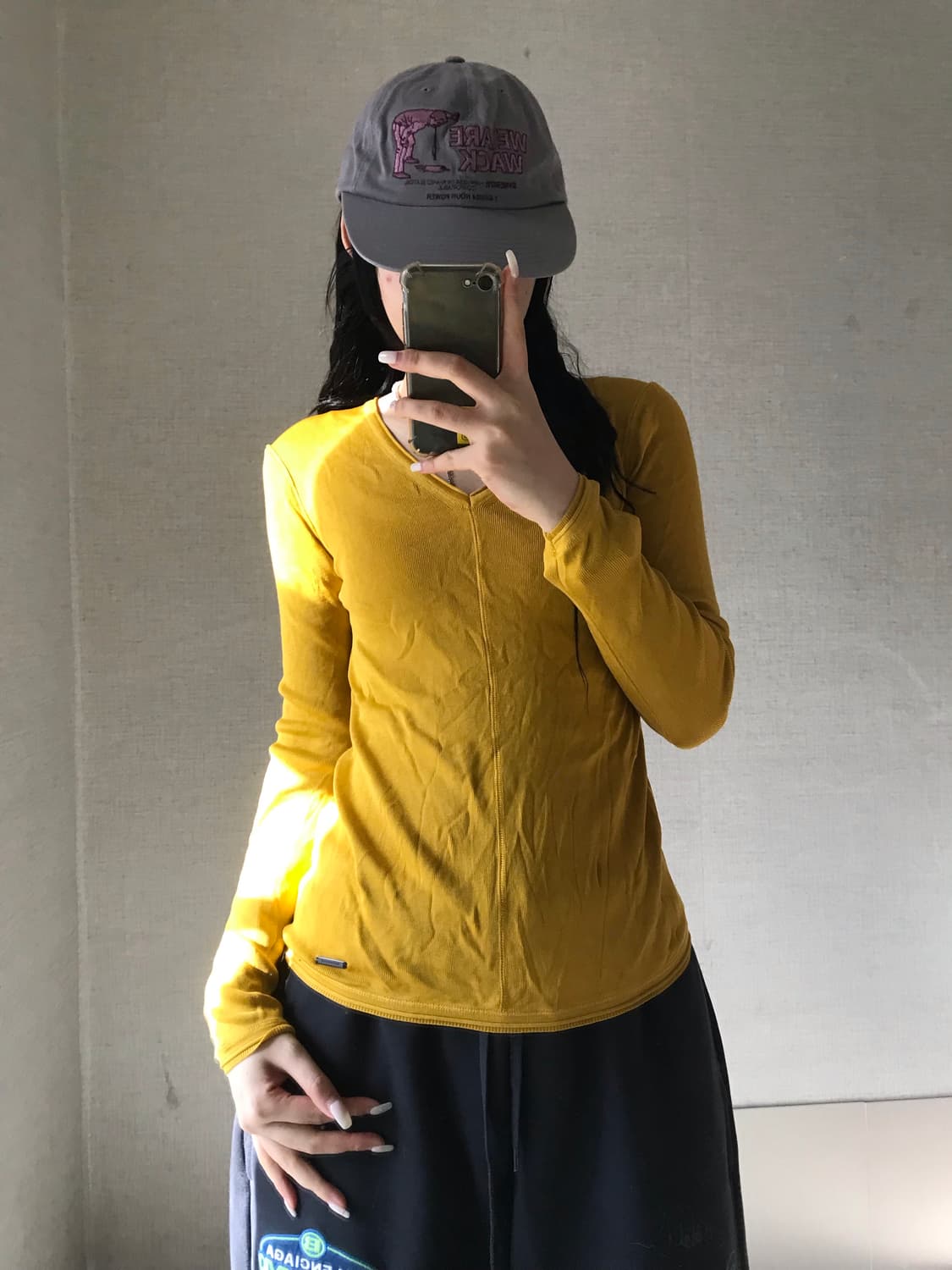 버버리 머스타드 롱슬리브 상품이미지1