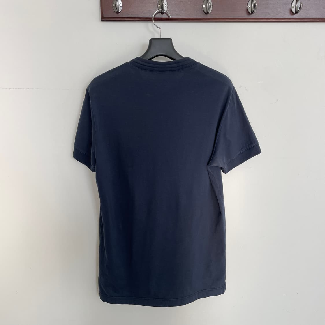 돌체앤가바나 52/공용L-XL 딥네이비 라운드 스트링 디테일 반팔 티셔츠 상품이미지4