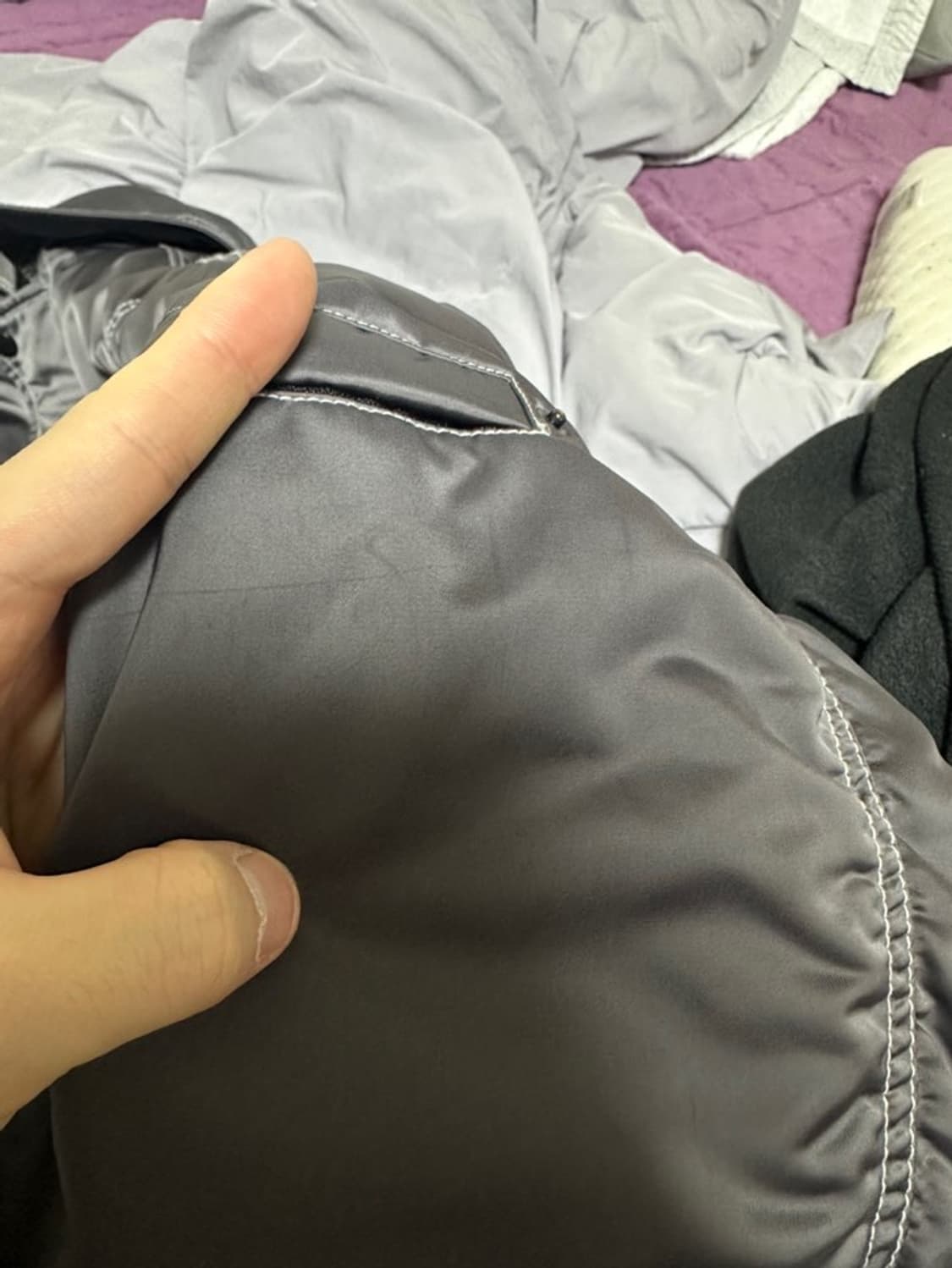 [S]메종미네드 GEREN STITCH BOMBER GREY 팝니다. 상품이미지4