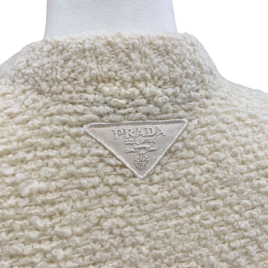 프라다 23FW 부클레 모헤어 니트 가디건 상품이미지6