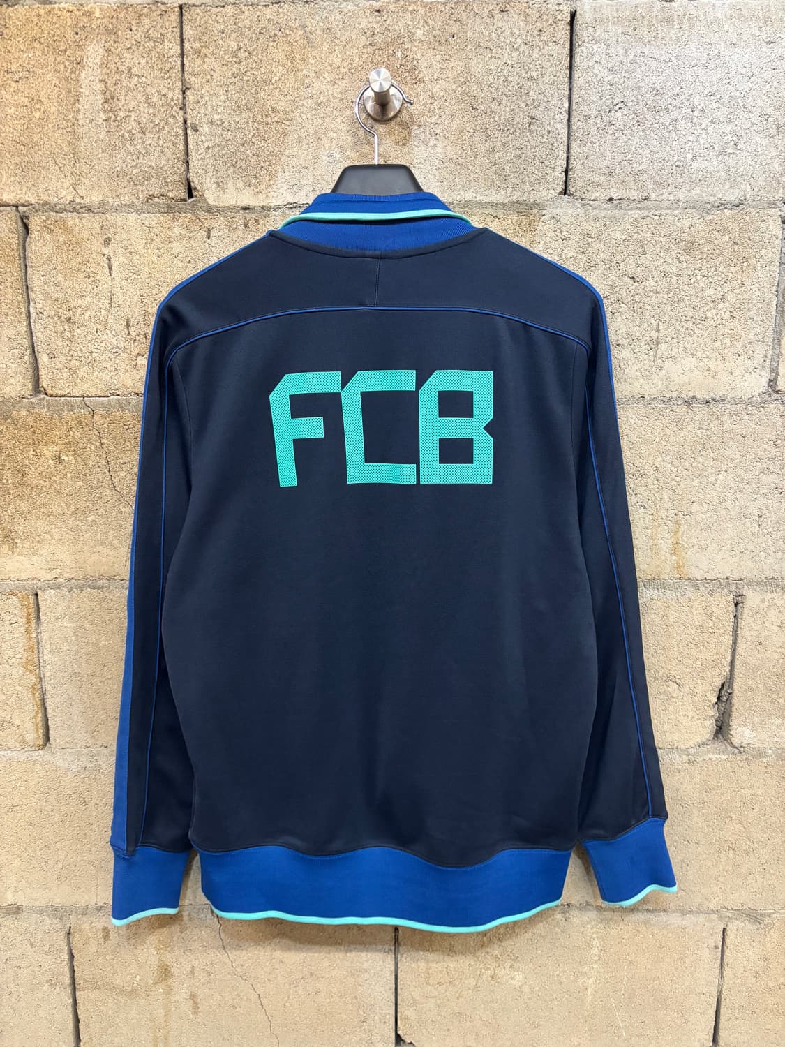 나이키 FC 바르셀로나 10-11 시즌 N98 트랙탑 상품이미지4