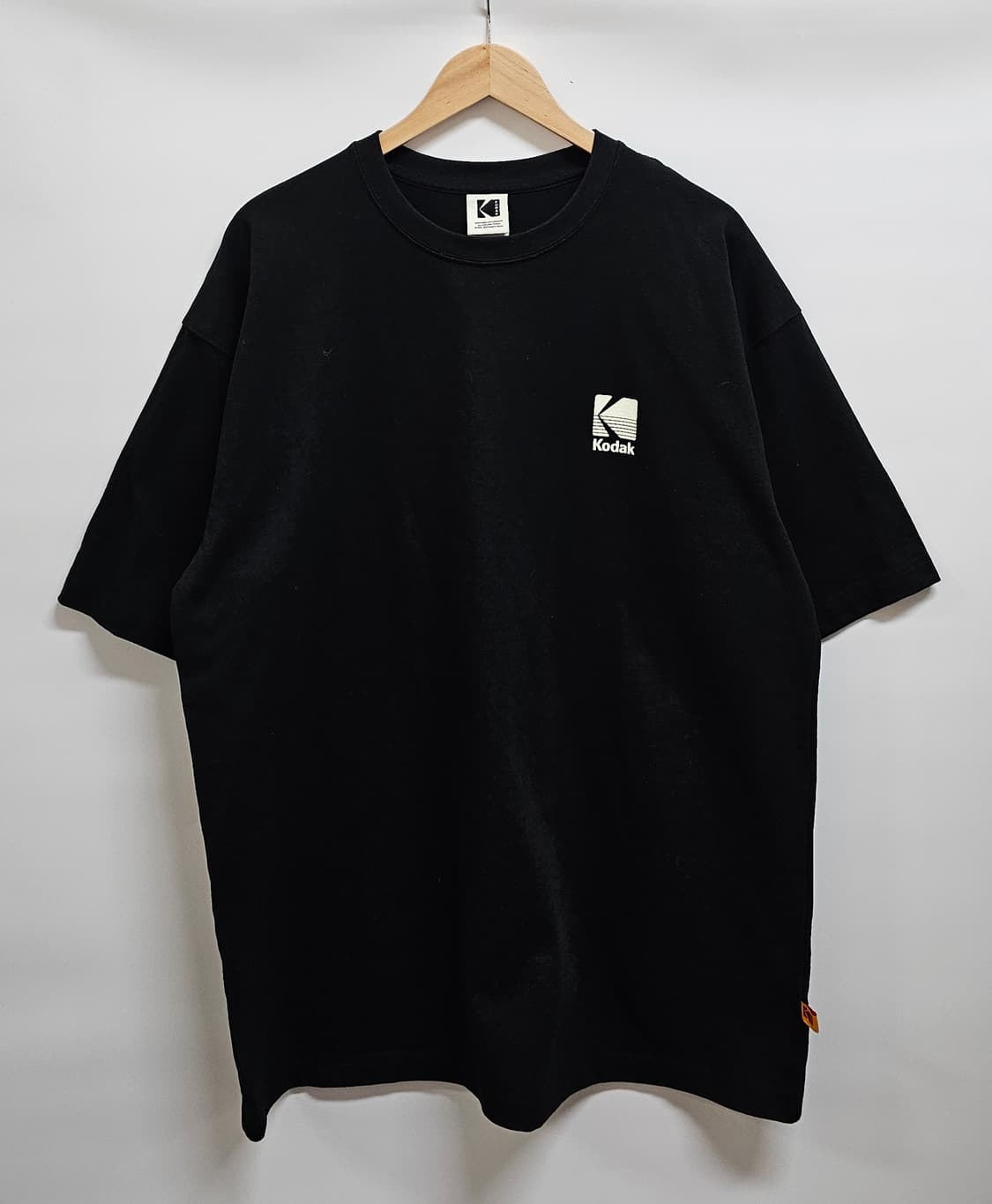 코닥 블랙 반팔 티셔츠 2XL 상품이미지1