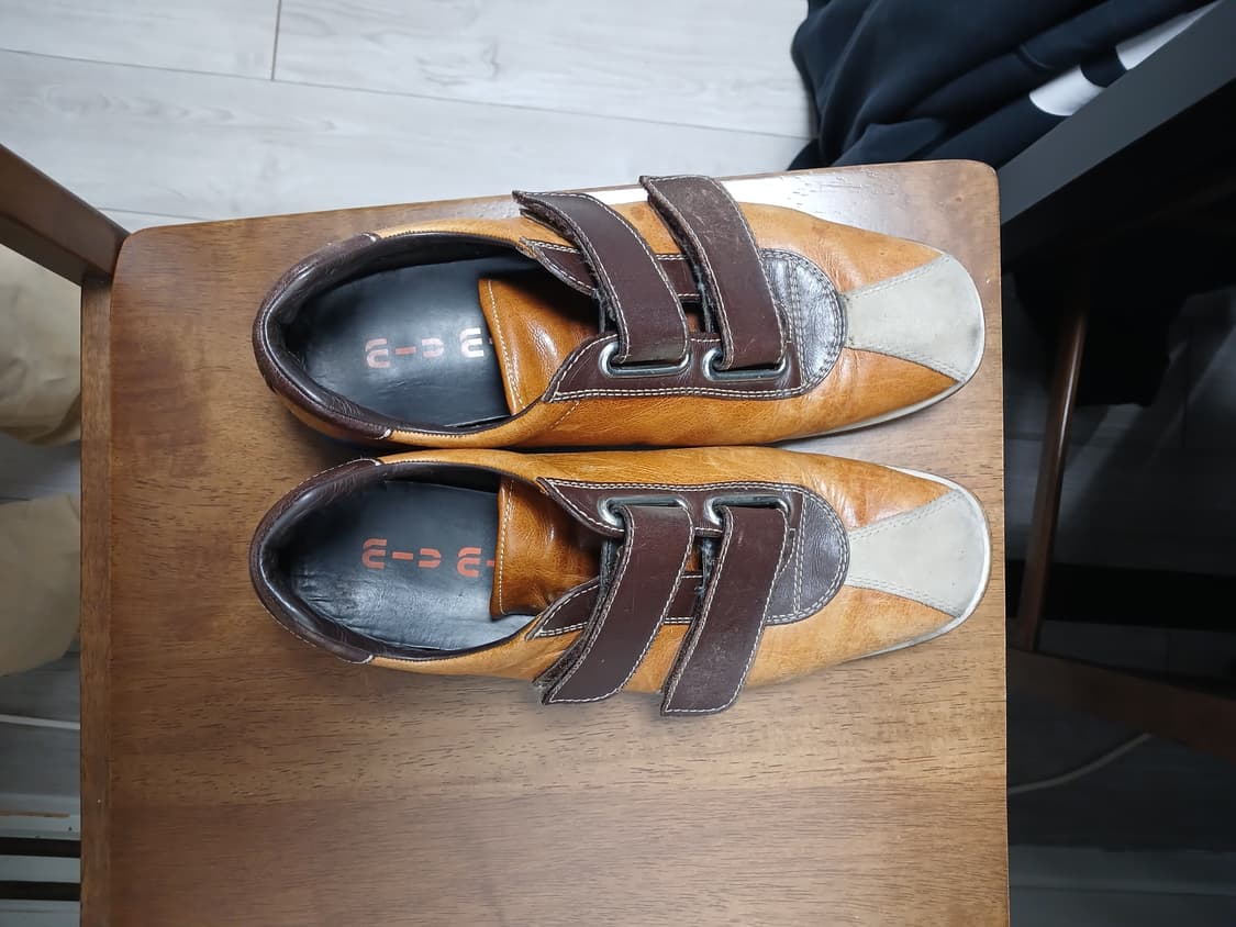 Miu Miu미우미우 00s 레더 스포츠 스니커즈MIU MIUMA 상품이미지2