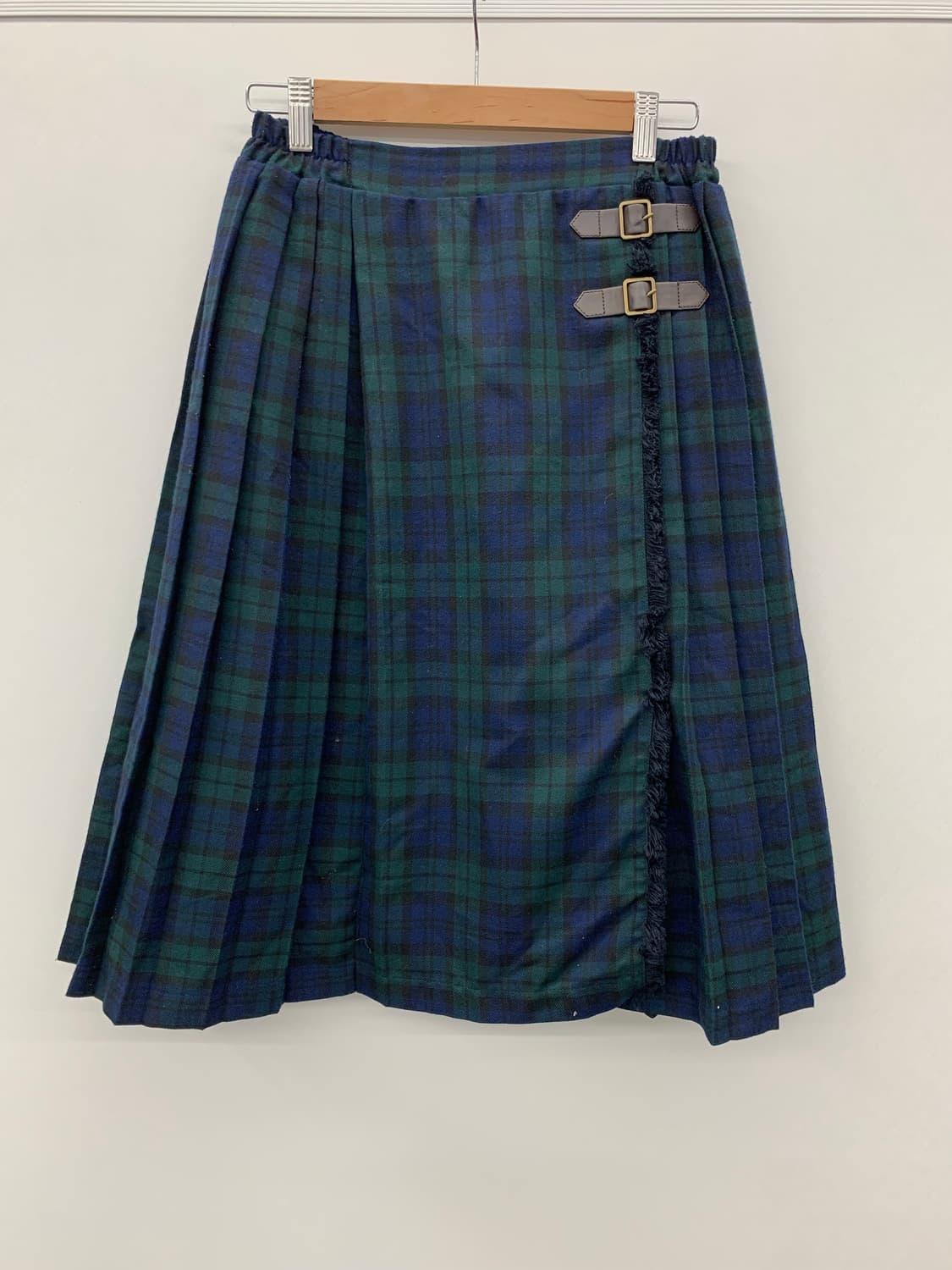 버클 디테일 체크 스커트 상품이미지4