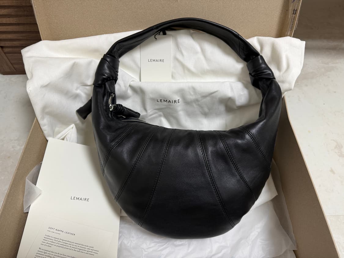 르메르 포춘백 나파레더 라지 사이즈 블랙 상품이미지5