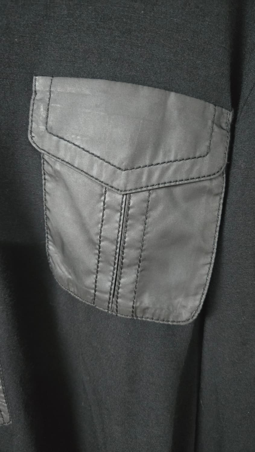 솔리드옴므 배색 카라티셔츠 상품이미지2