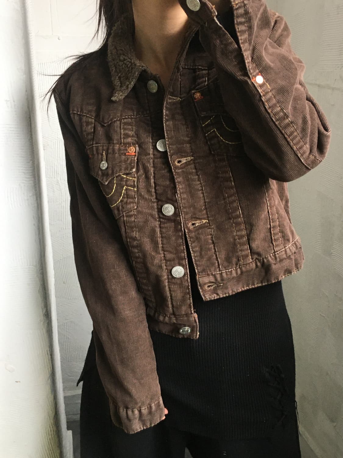 True Religion 트루릴리전 브라운 퍼 트리밍 자켓 상품이미지2