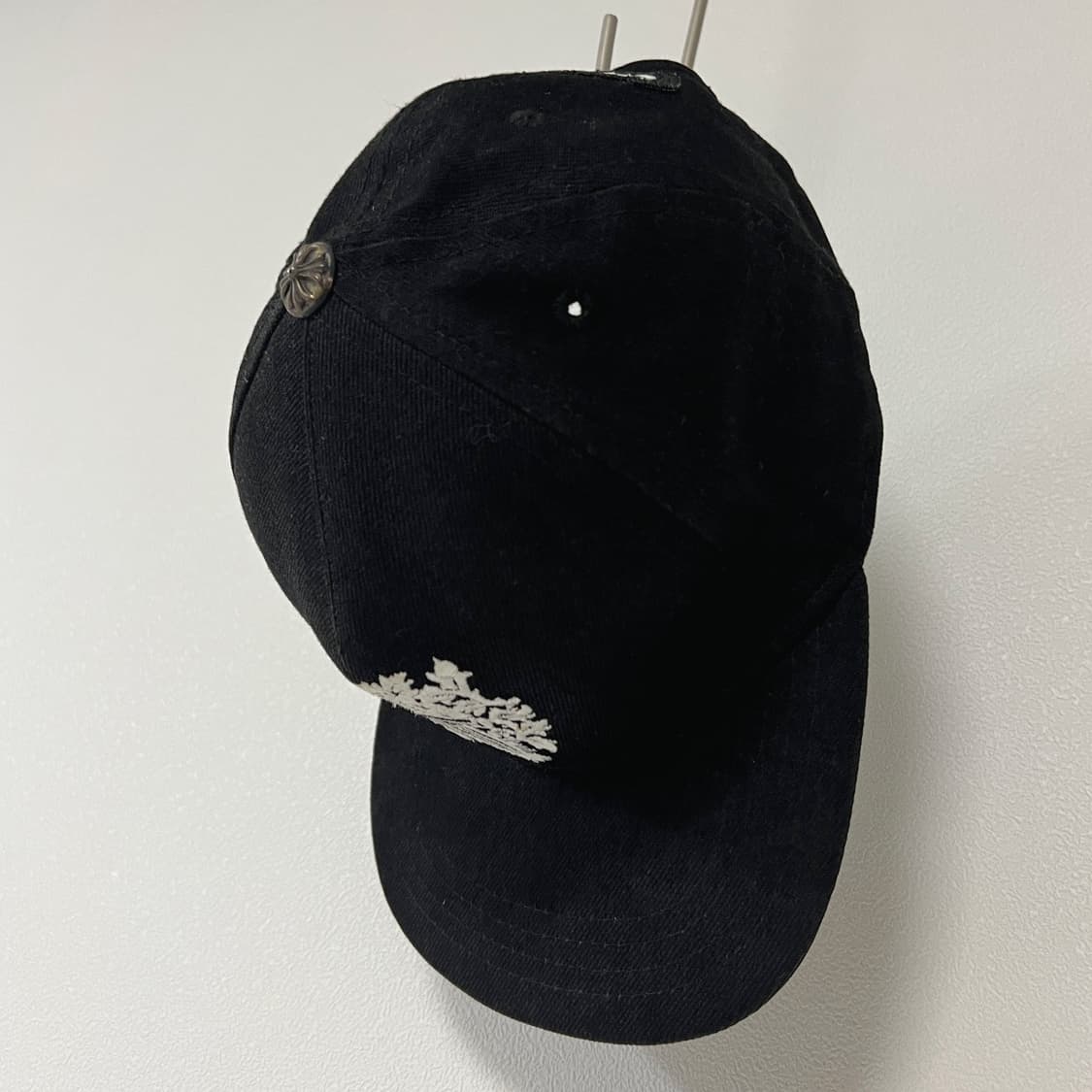 크롬하츠 바인대거 데님 베이스볼 트러커캡 검흰 상품이미지2