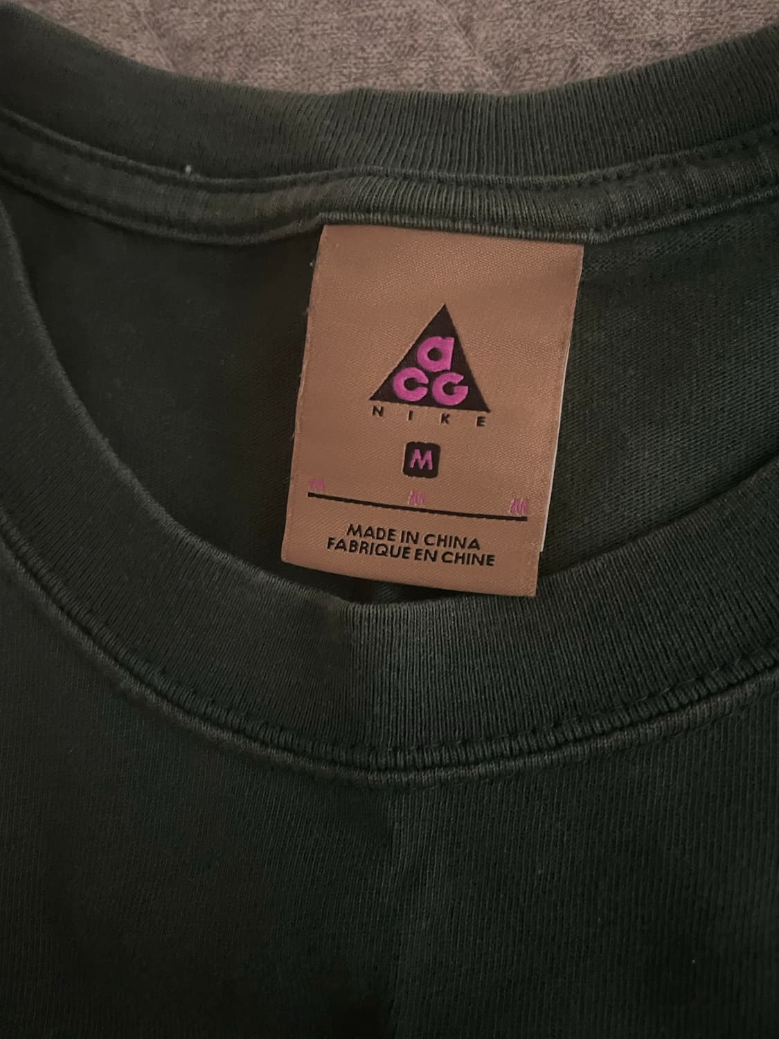 나이키 ACG 롱 슬리브 티셔츠 초록색 M사이즈 상품이미지2