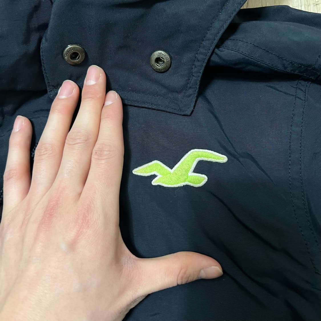 홀리스터 남성 로고 바람막이 자켓 L/100  상품이미지3