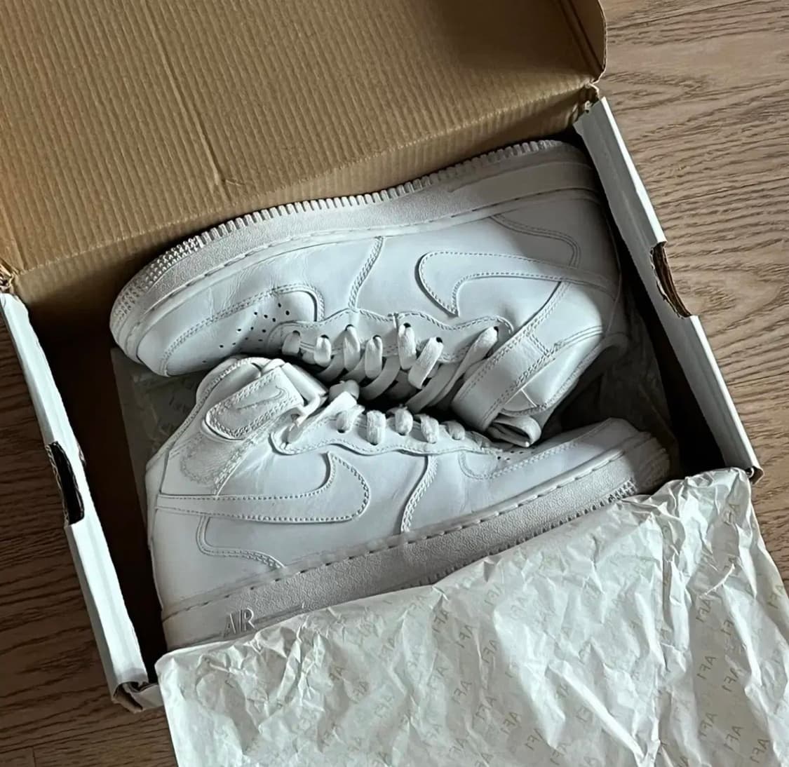 나이키 에어포스 미드 올흰 240 상품이미지2