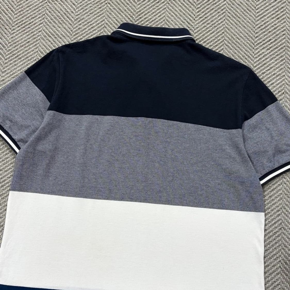 헤지스 단가라 피케티셔츠 v2933 상품이미지4