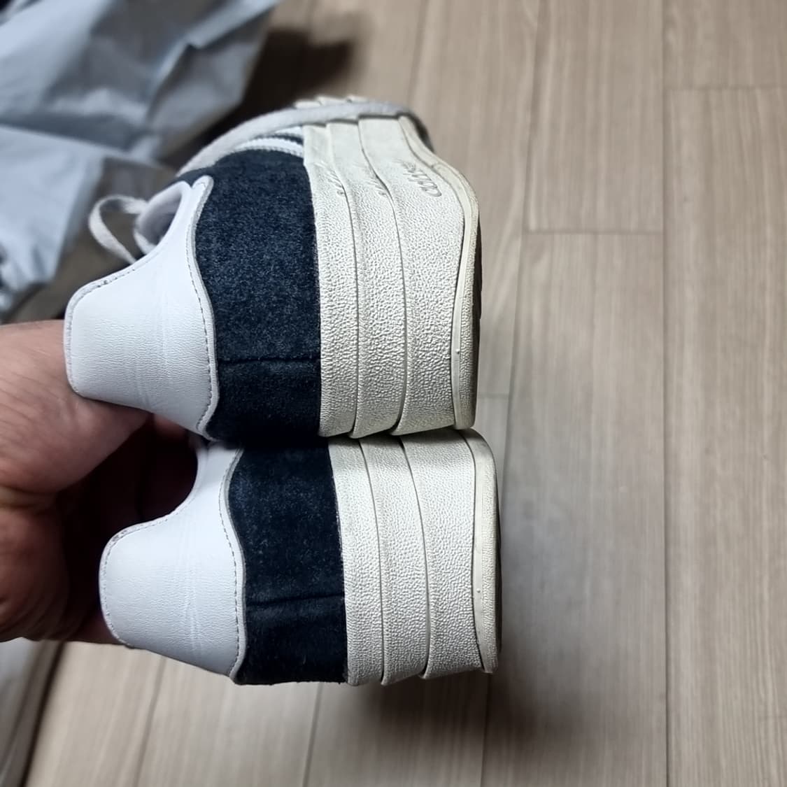 아디다스 가젤 블랙 스웨이드 운동화(245) 상품이미지3