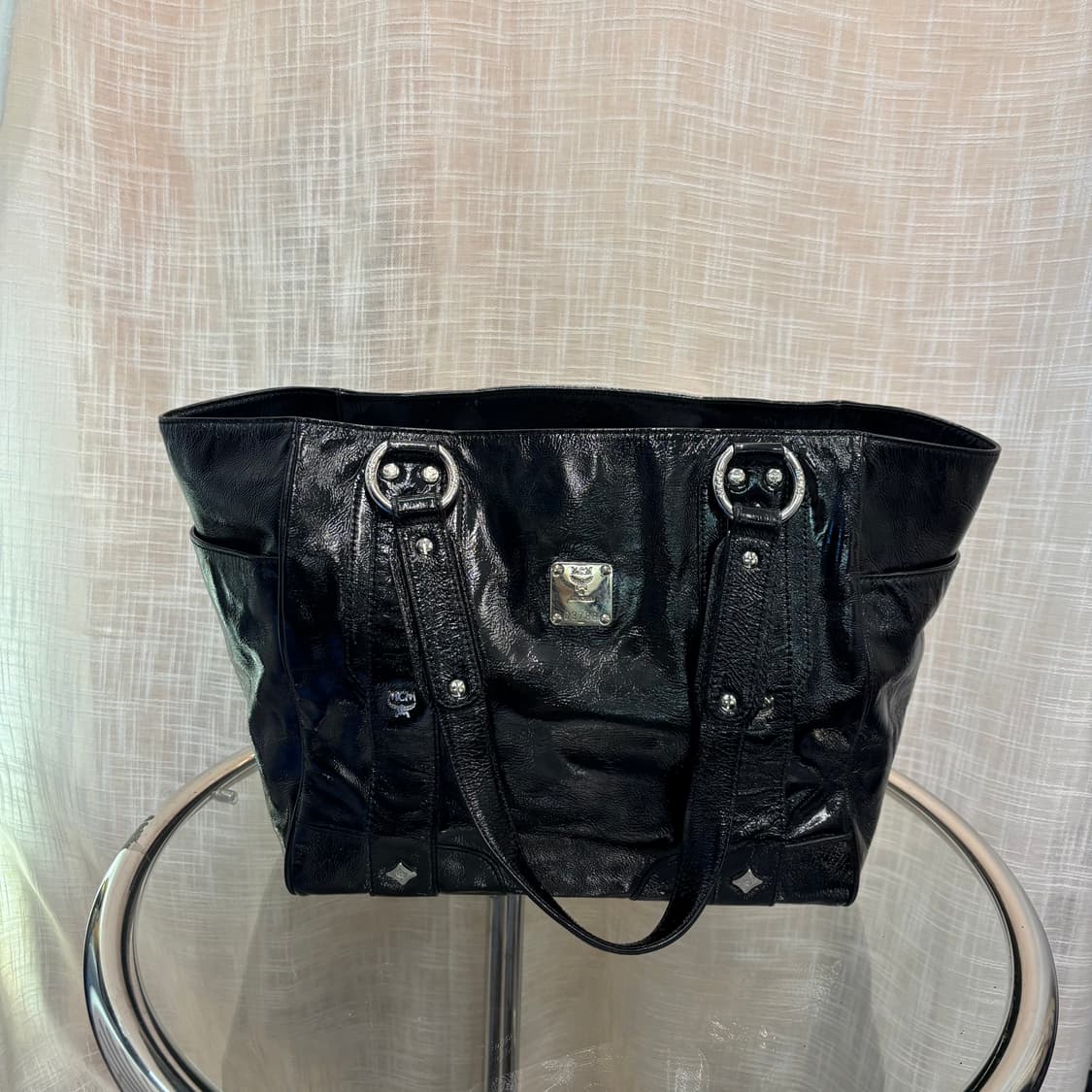 정품 MCM 에나멜 숄더백     상품이미지1