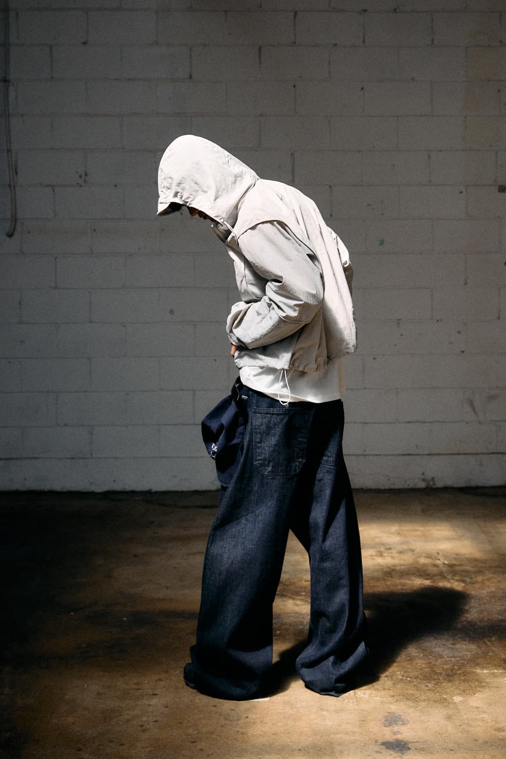 해칭룸 와이드 커브진 워시드 인디고 4사이즈 (L) 상품이미지1