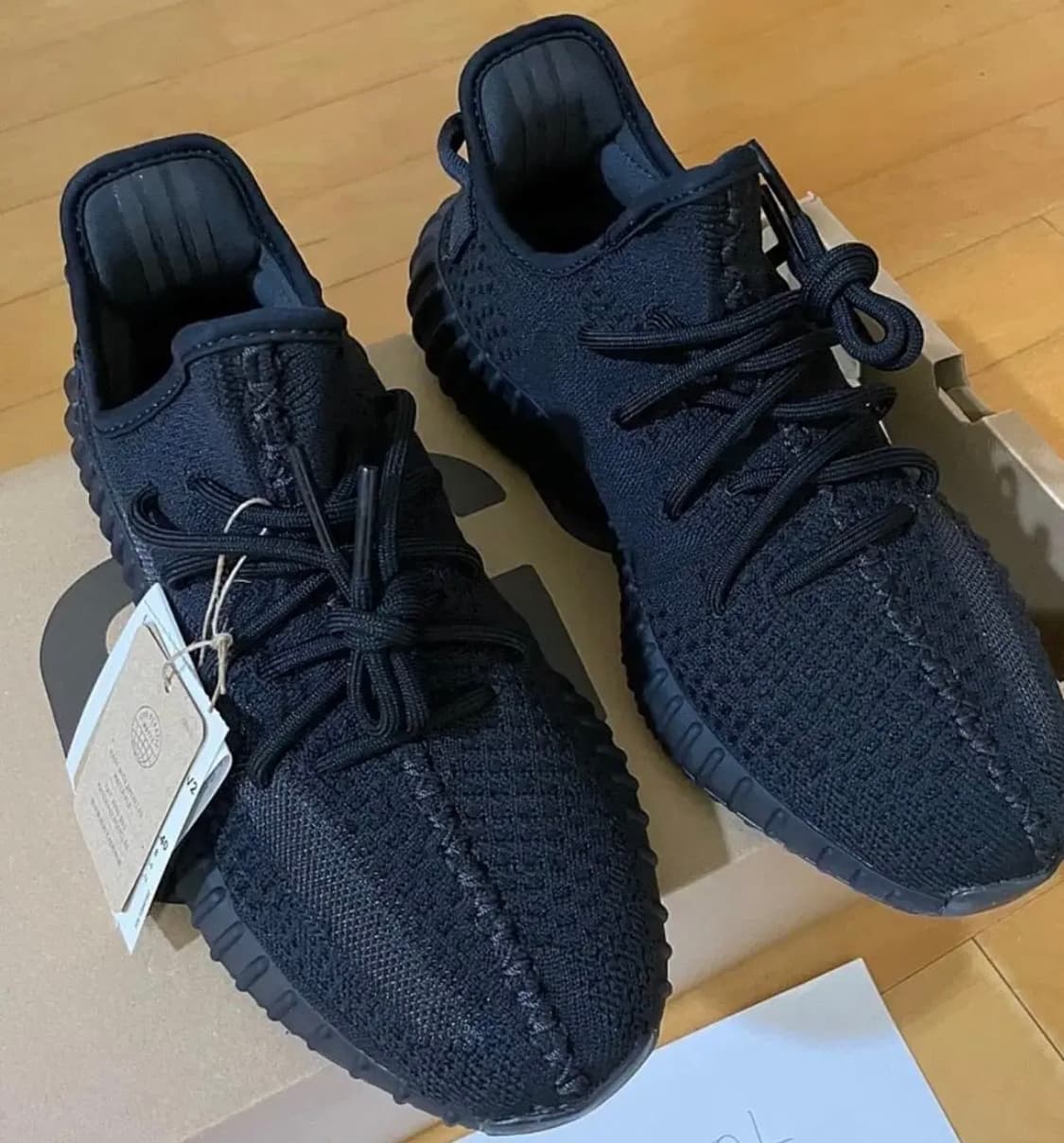 [아코탭 새상품] 이지 350 V2 오닉스 블랙 265 상품이미지2