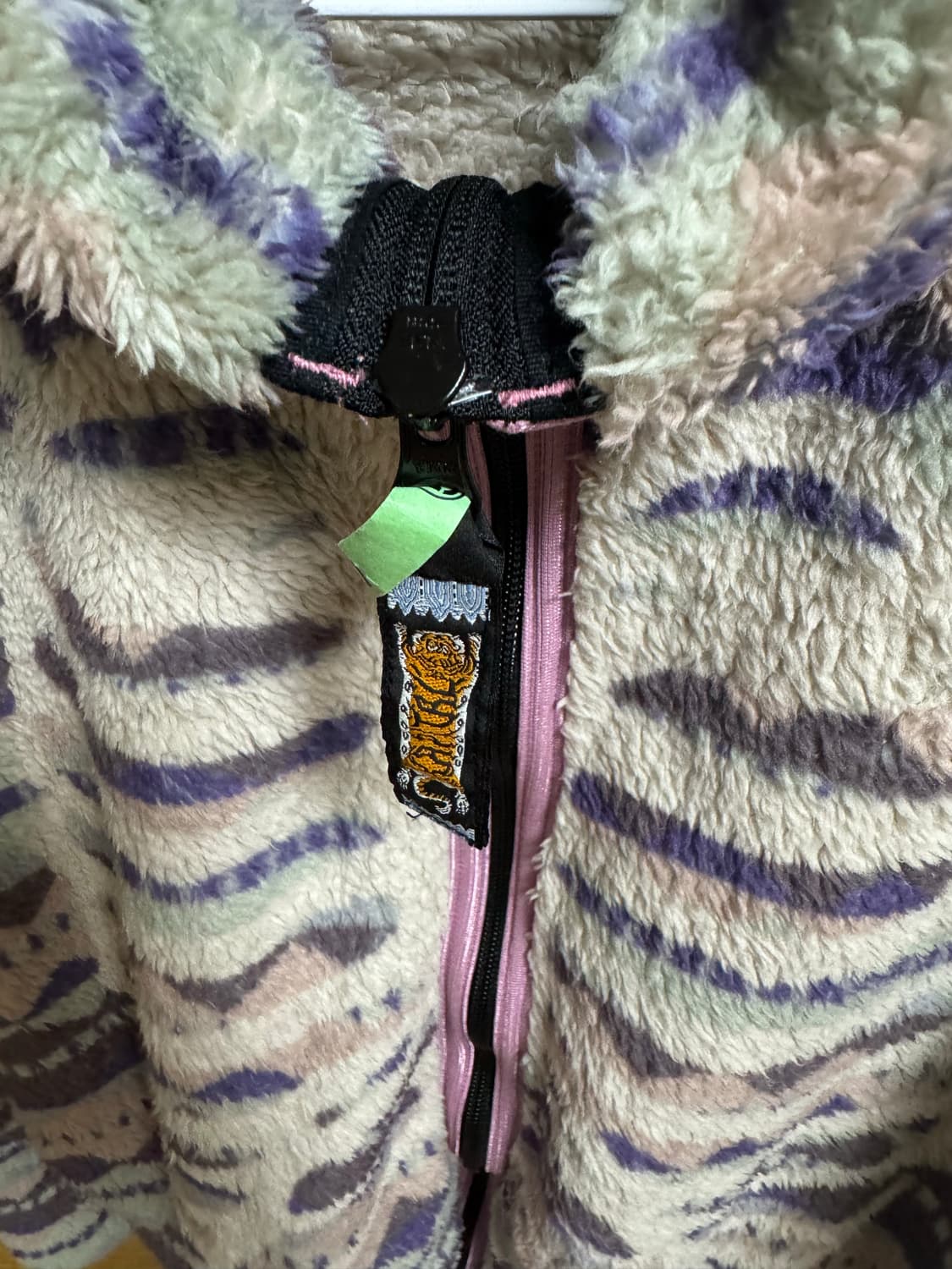 캐피탈 애슐랜드 본 후리스 퍼플 판매합니다! 상품이미지4