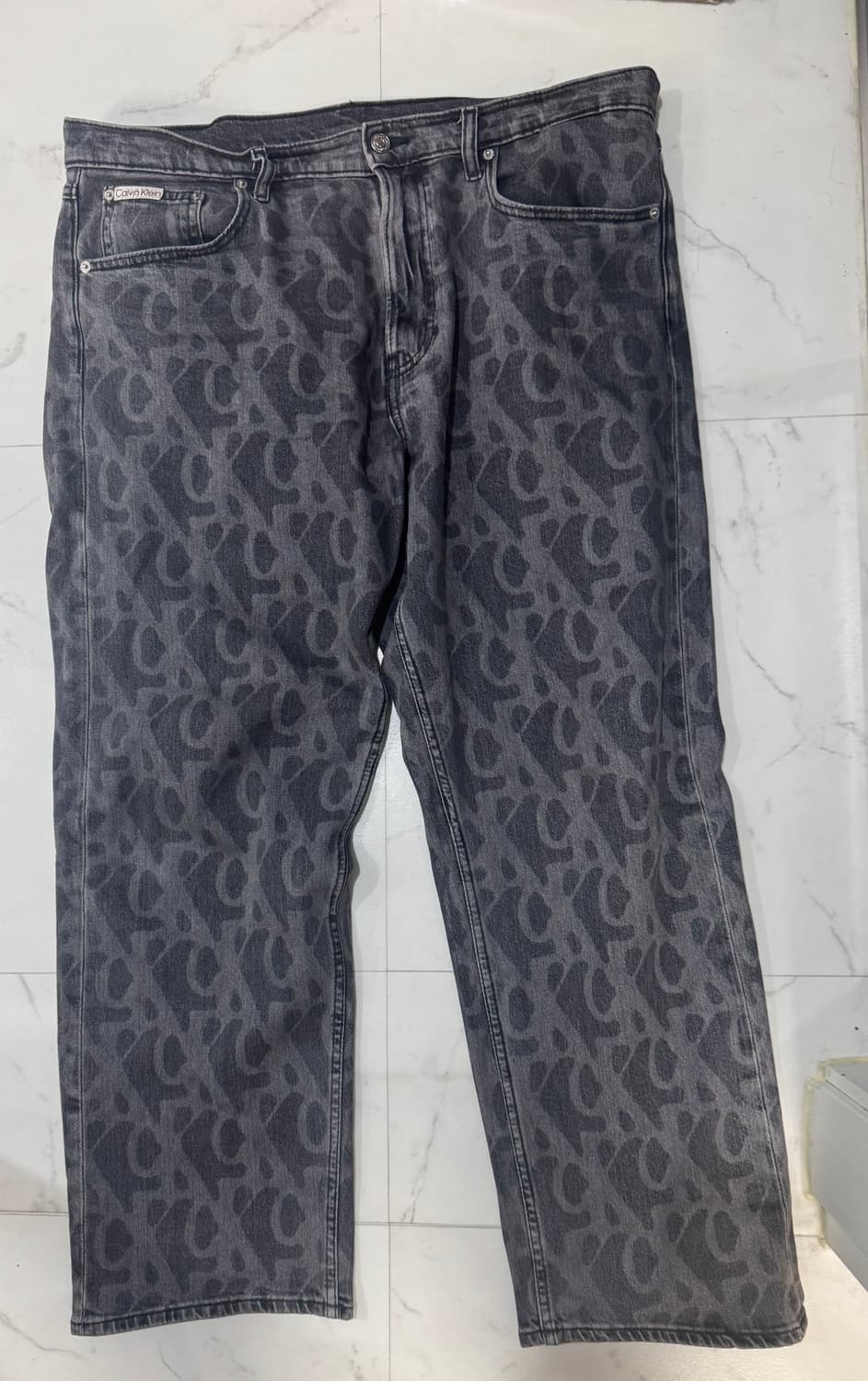 캘빈 클라인 프린팅 블랙 진 상품이미지1