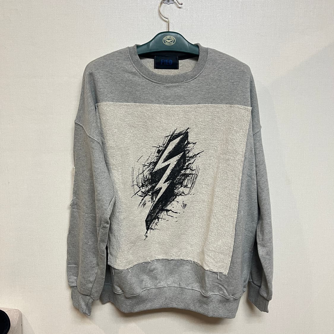 (2XL) FIED 썬더 맨투맨 상품이미지1