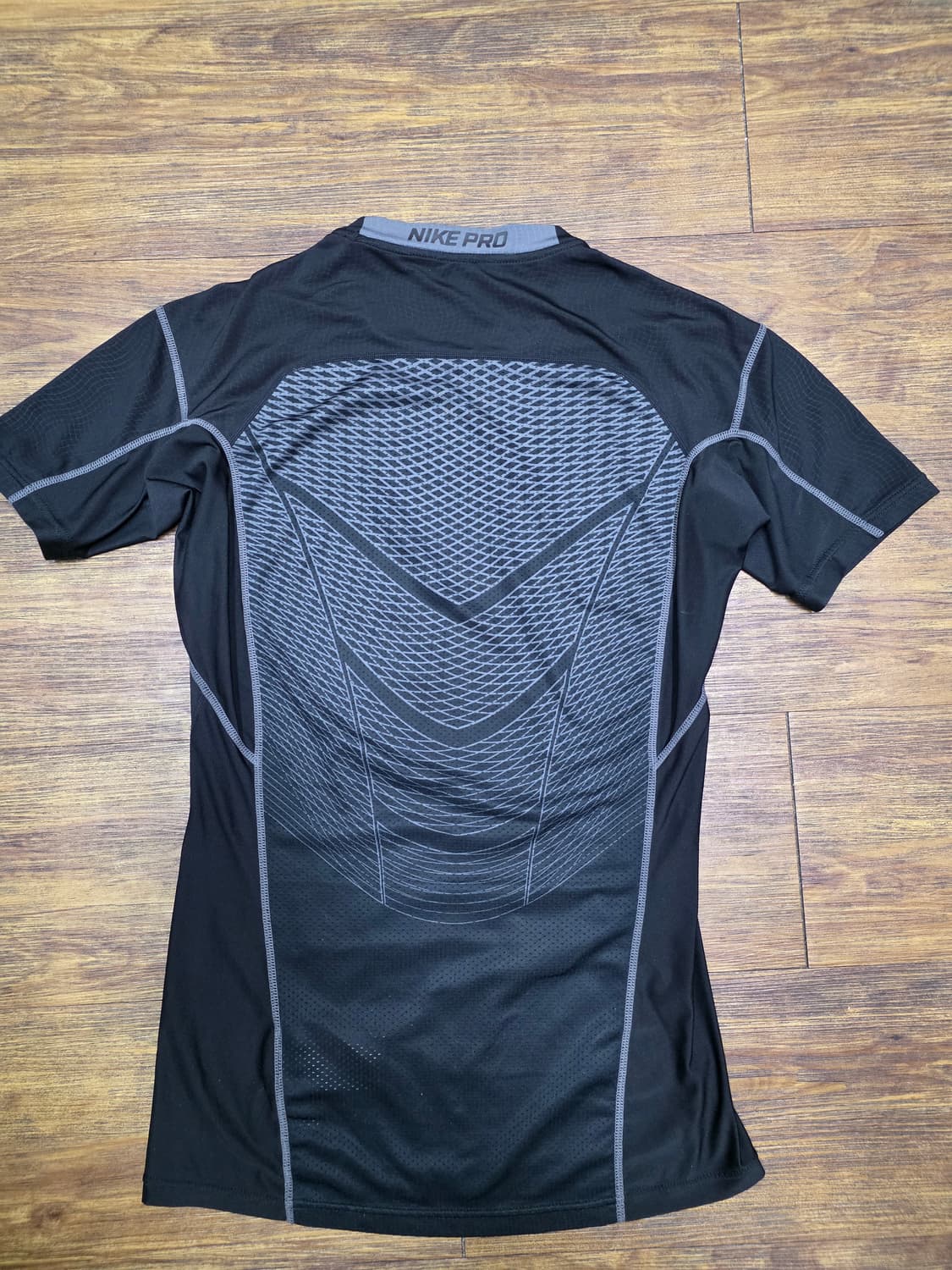 나이키프로 트레이닝반팔 상품이미지6