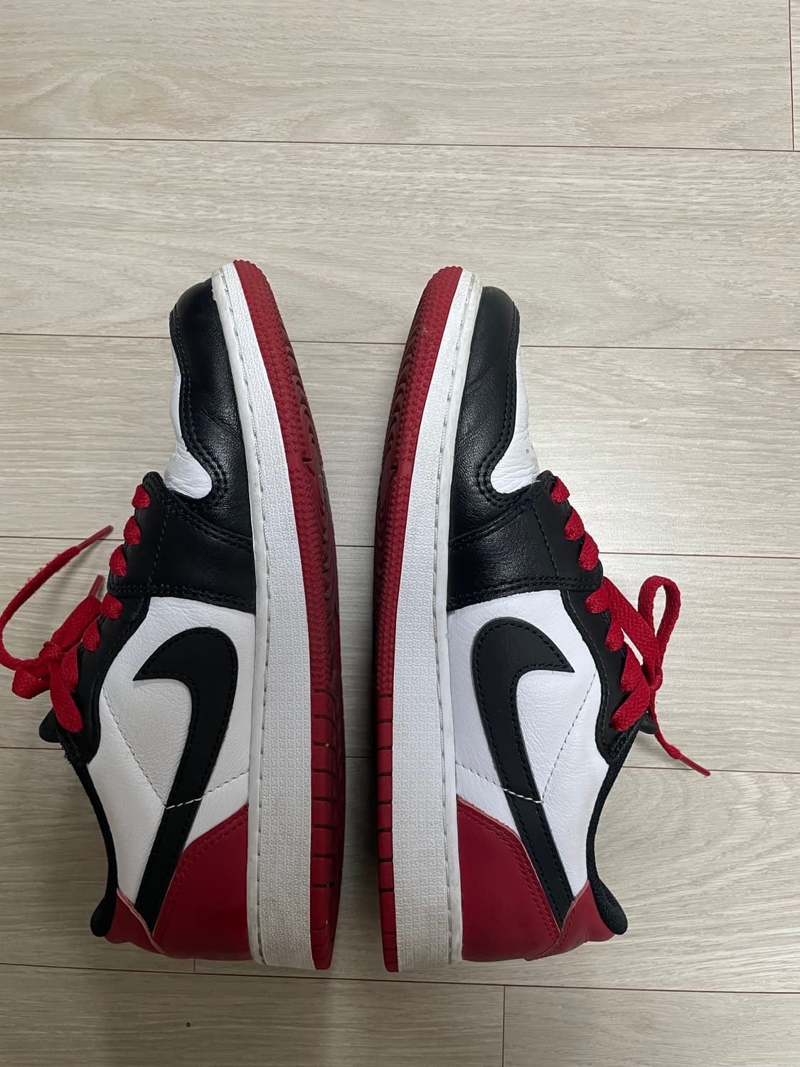 조던1 레트로 로우 OG 블랙토 GS 250 상품이미지3