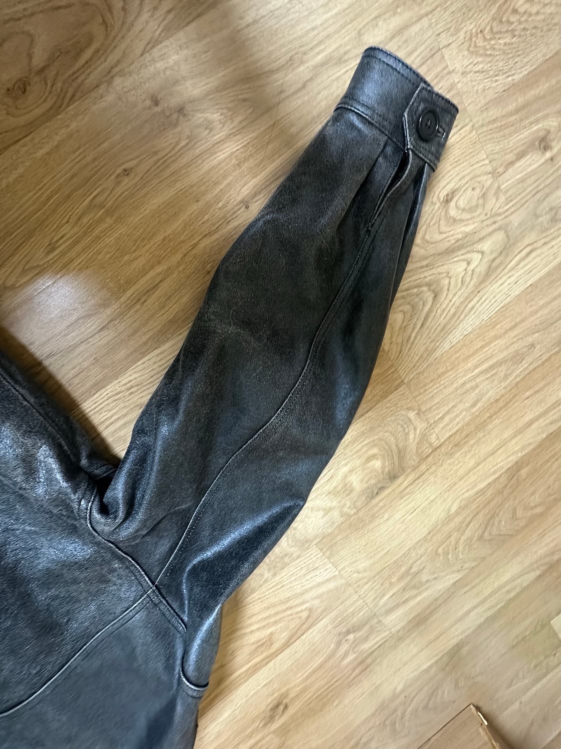 더바넷 A-2 블랙 가죽 플라이트 자켓 상품이미지5