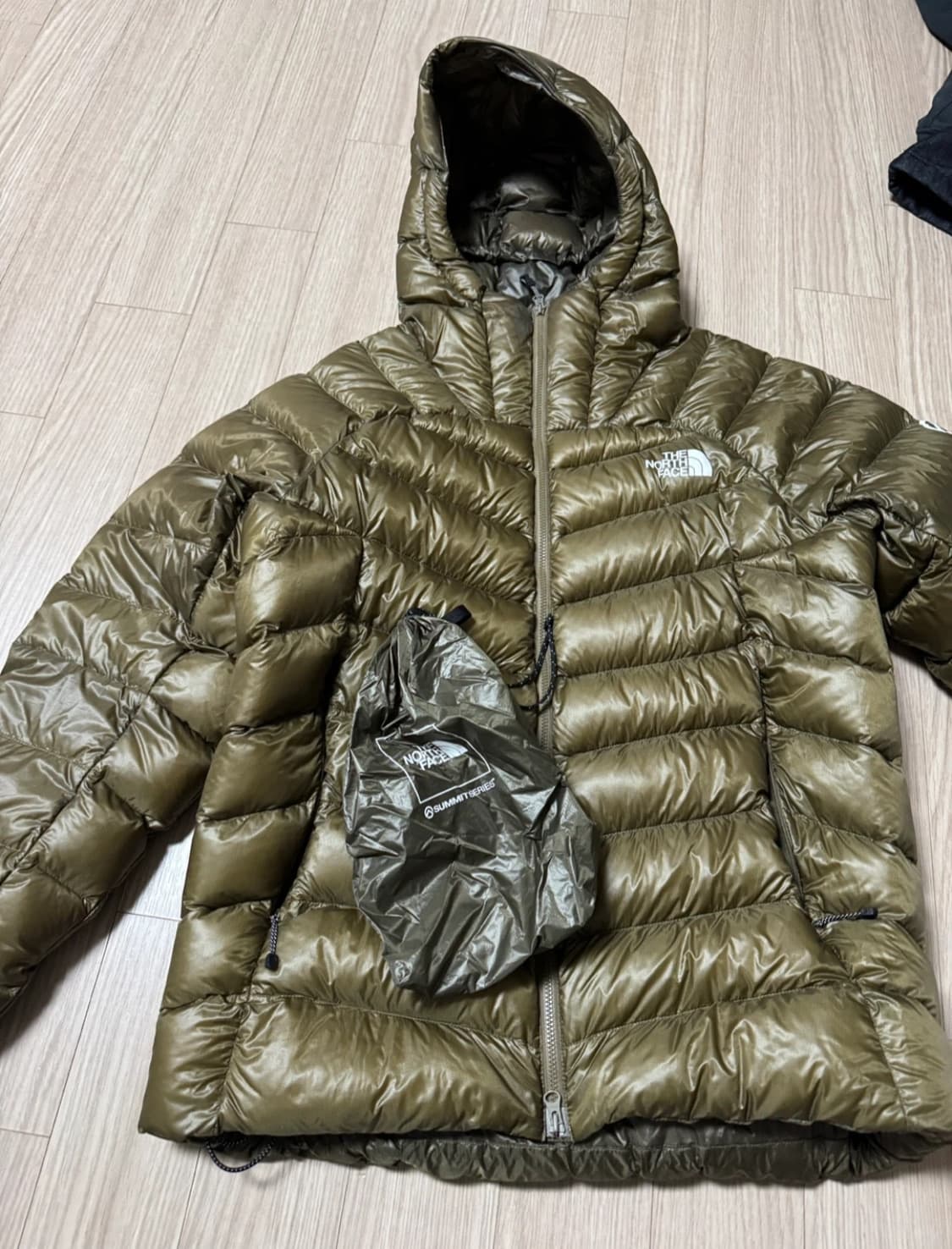 노스페이스 써밋 마테호른 경량패딩 M/95 상품이미지2
