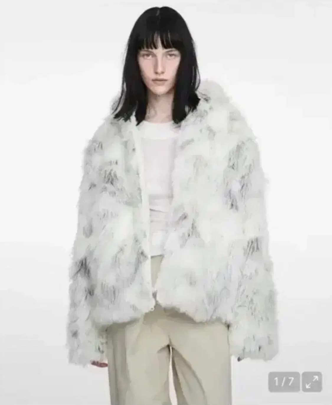 Nache 나체 리버시블 후디 폭스 퍼자켓 크림 0size 상품이미지1