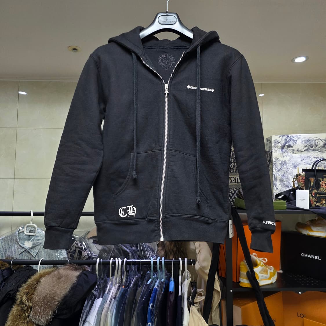 {클로젯}[M][백화점판]크롬하츠 프린팅 백로고 후드집업 자켓 상품이미지1