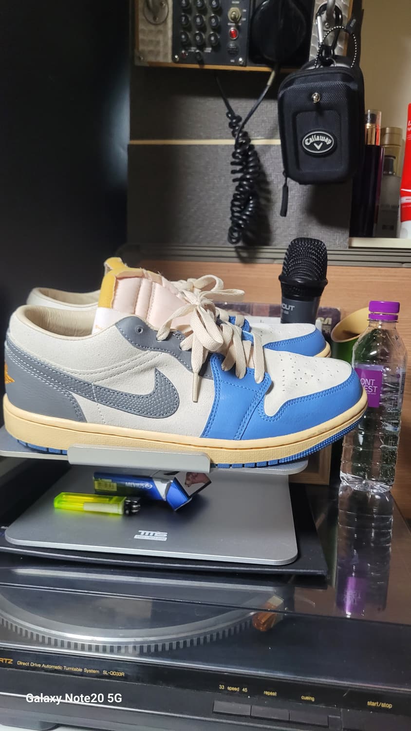 나이키 스니커즈 상품이미지1