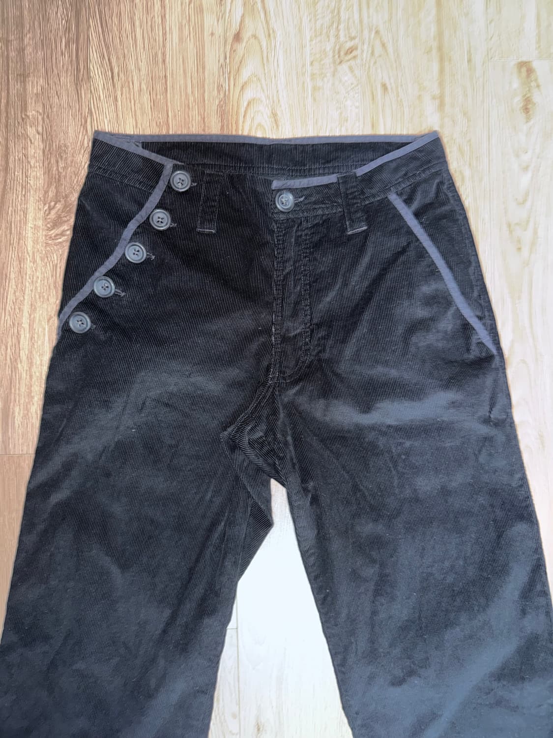 엠포리오 아르마니 코듀로이 팬츠 상품이미지4