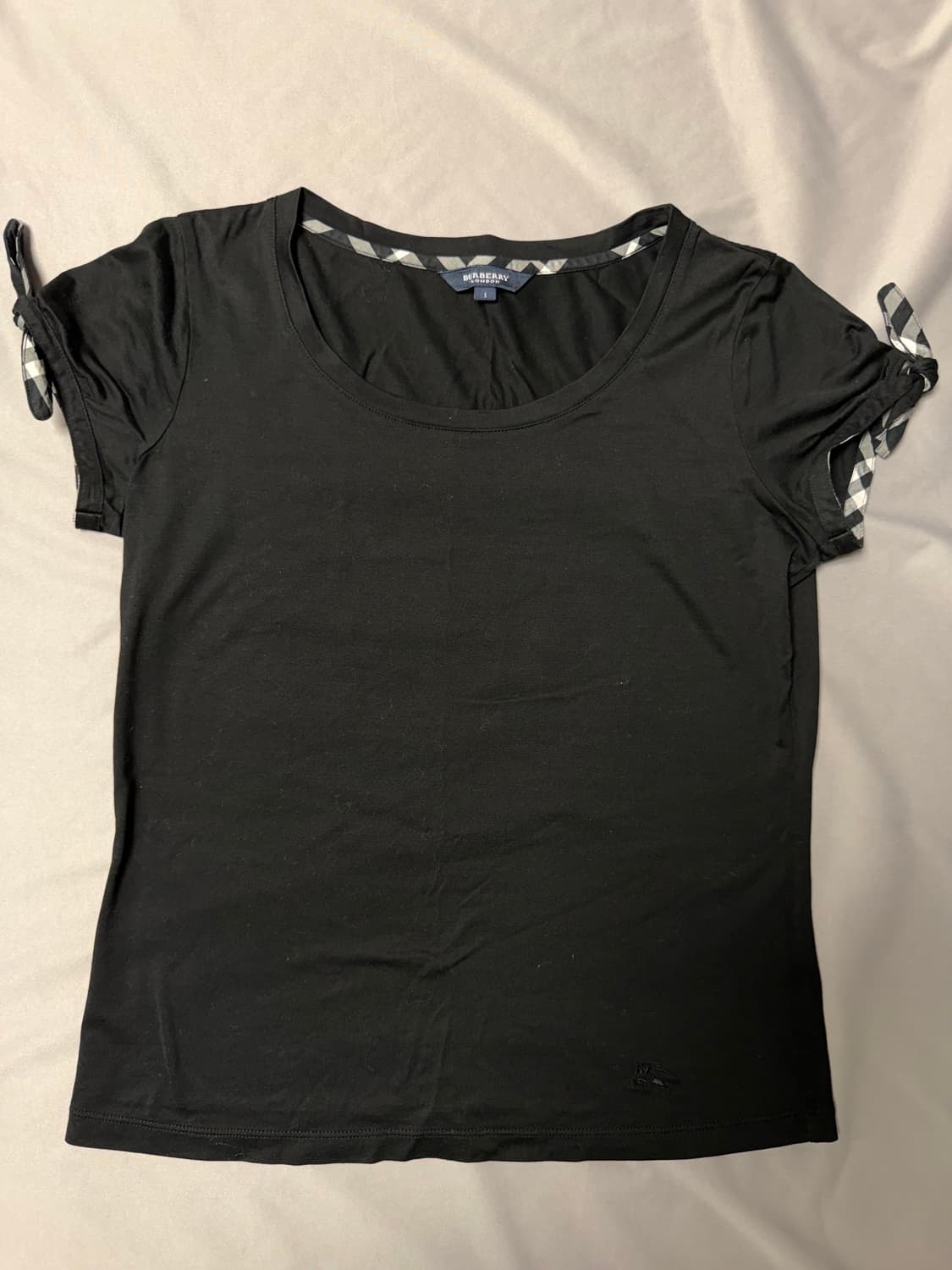 버버리 리본 티셔츠 + 프릴 스커트 코디 세트 상품이미지2