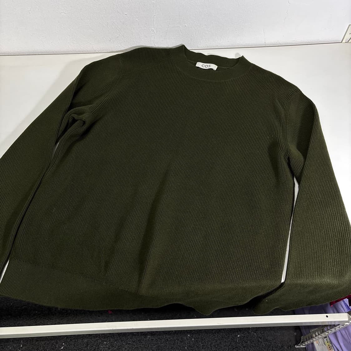 L COS 코스 카키 면 크루넥 니트 상품이미지2