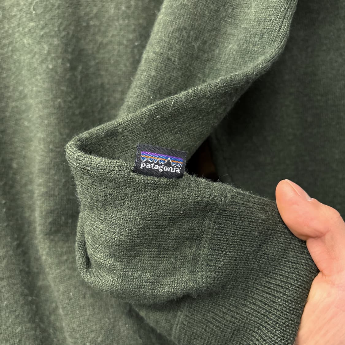 파타고니아 메리노울 코만도 니트 플리스 스웻셔츠 올리브 N885 상품이미지5