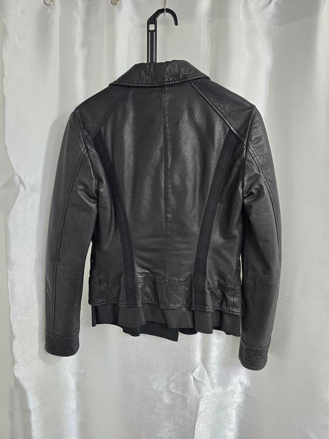 엠포리오 아르마니 블랙 양가죽 라이더 자켓 (1698) 상품이미지2