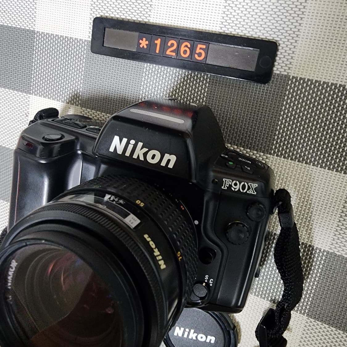 니콘 F 90 X 필름카메라 데이터백 상품이미지2