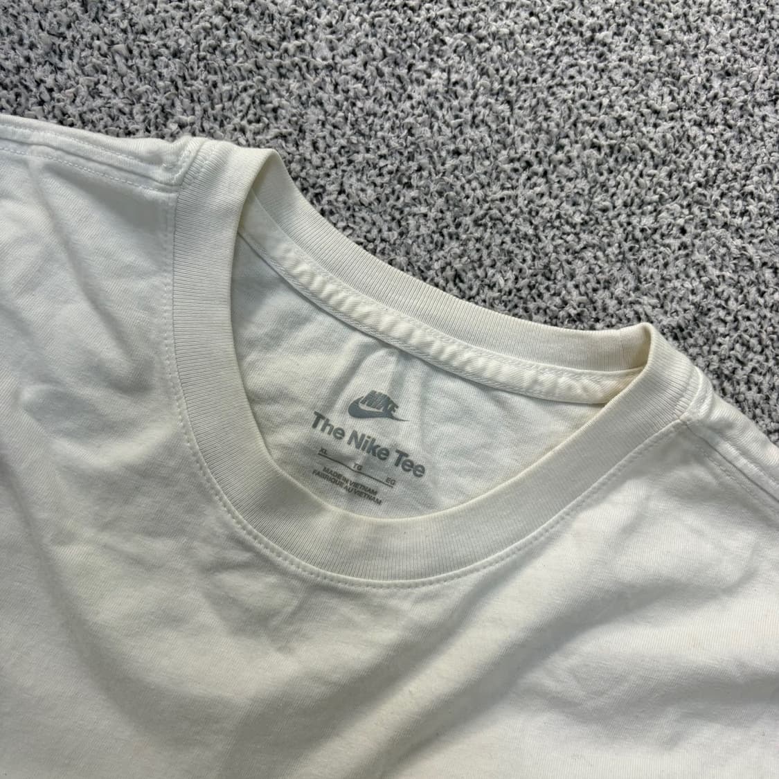 XL 나이키 남성 라운드 반팔티 0323J 상품이미지2