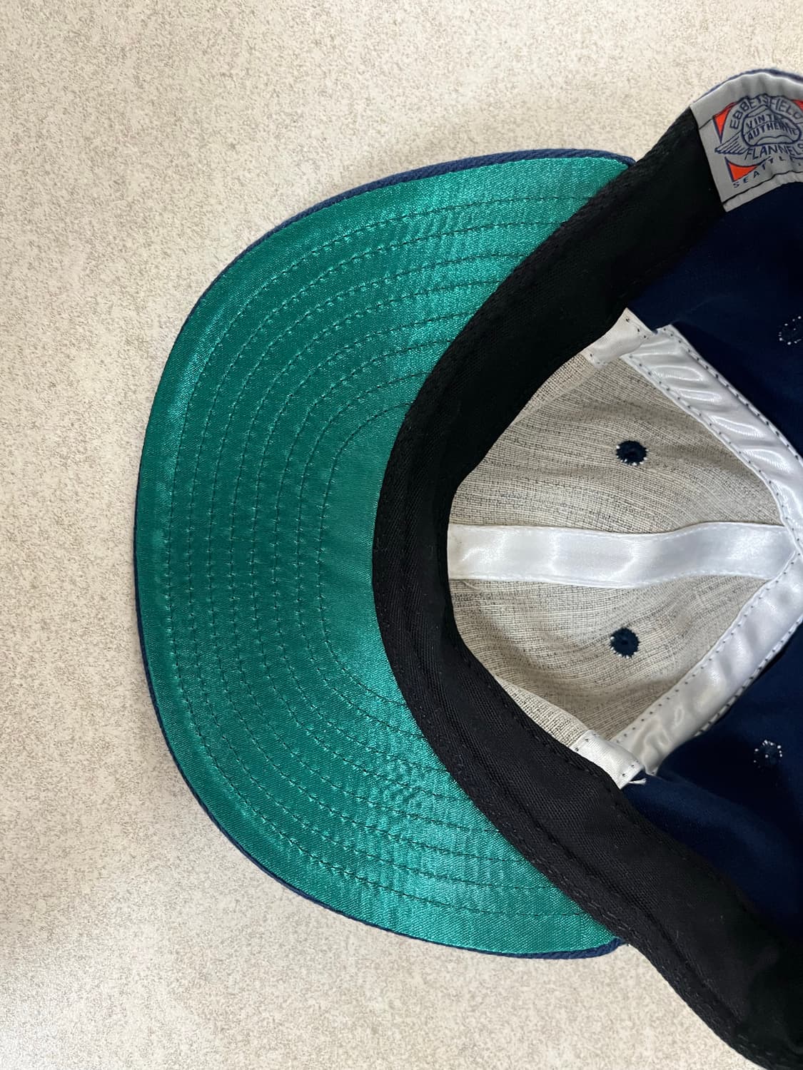 이벳필드 s로고 볼캡 상품이미지4