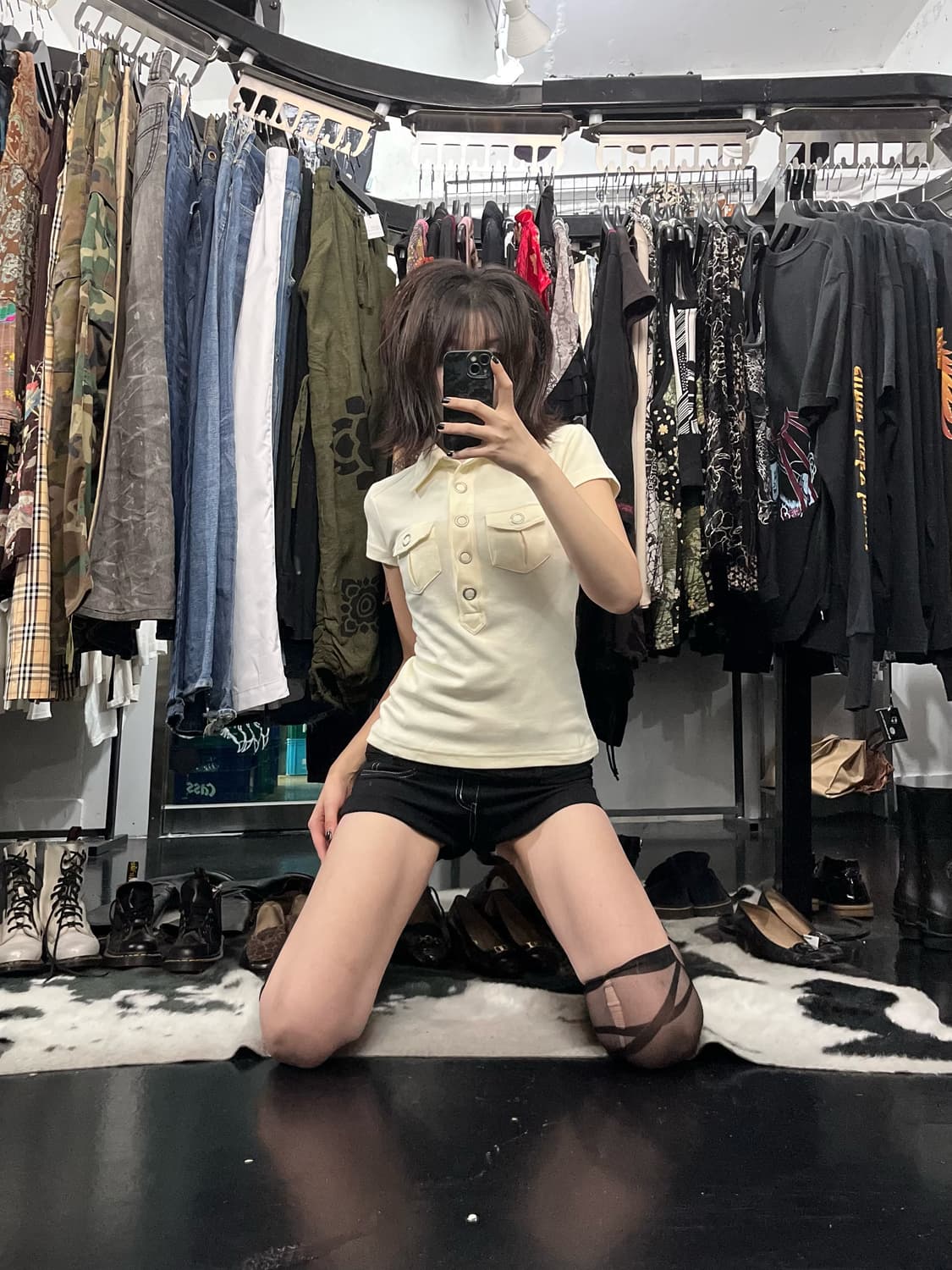 포켓 단추 포인트 슬림핏 반팔 상품이미지1
