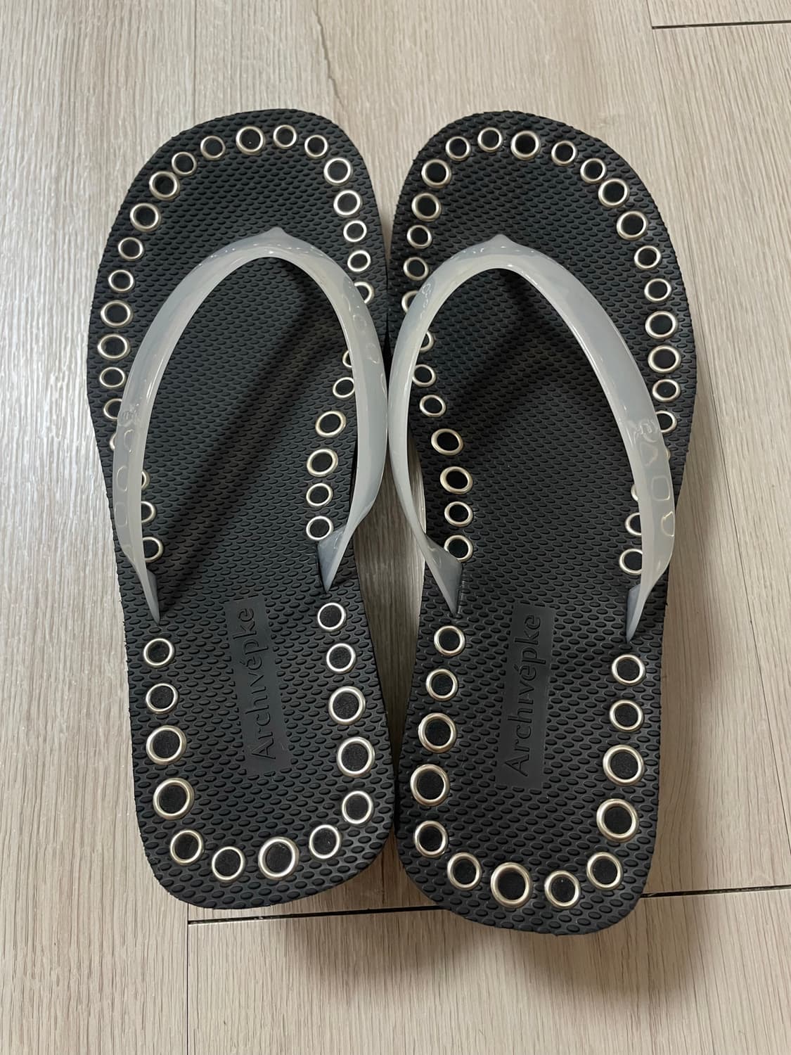 아카이브앱크 eyelet platform sandals 상품이미지3