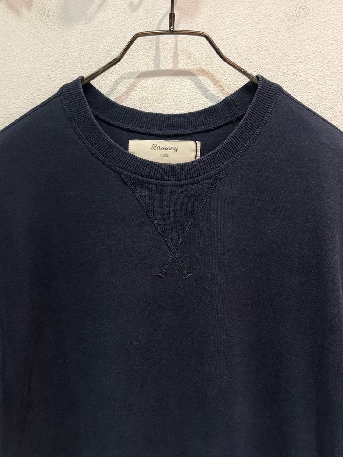 Bastong Solid Navy V-Gusset Shirt 상품이미지1