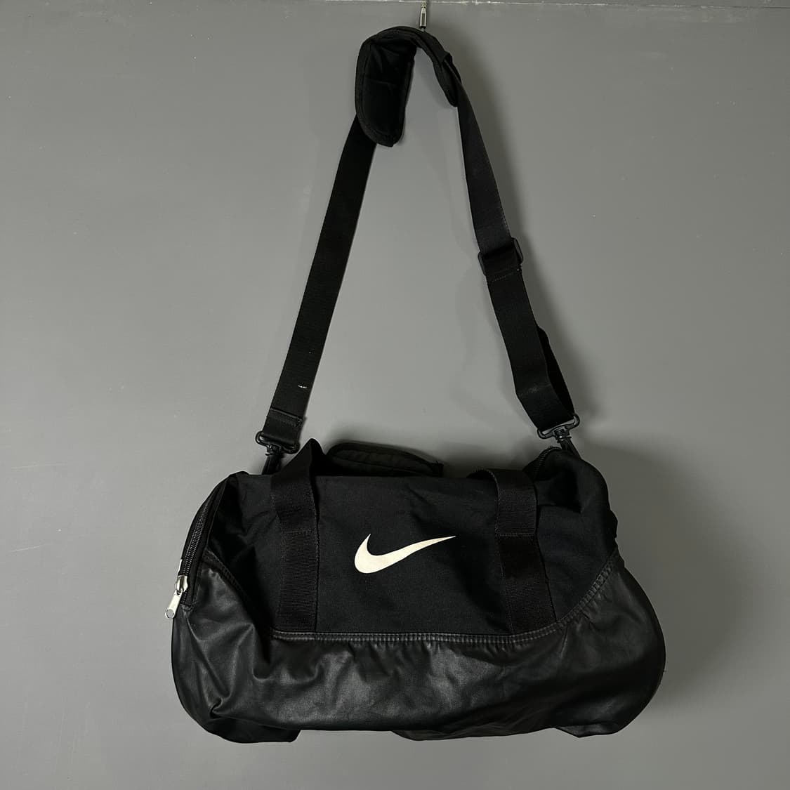 나이키 크로스백 토트백 짐백 가방 블랙  [012206] 상품이미지1
