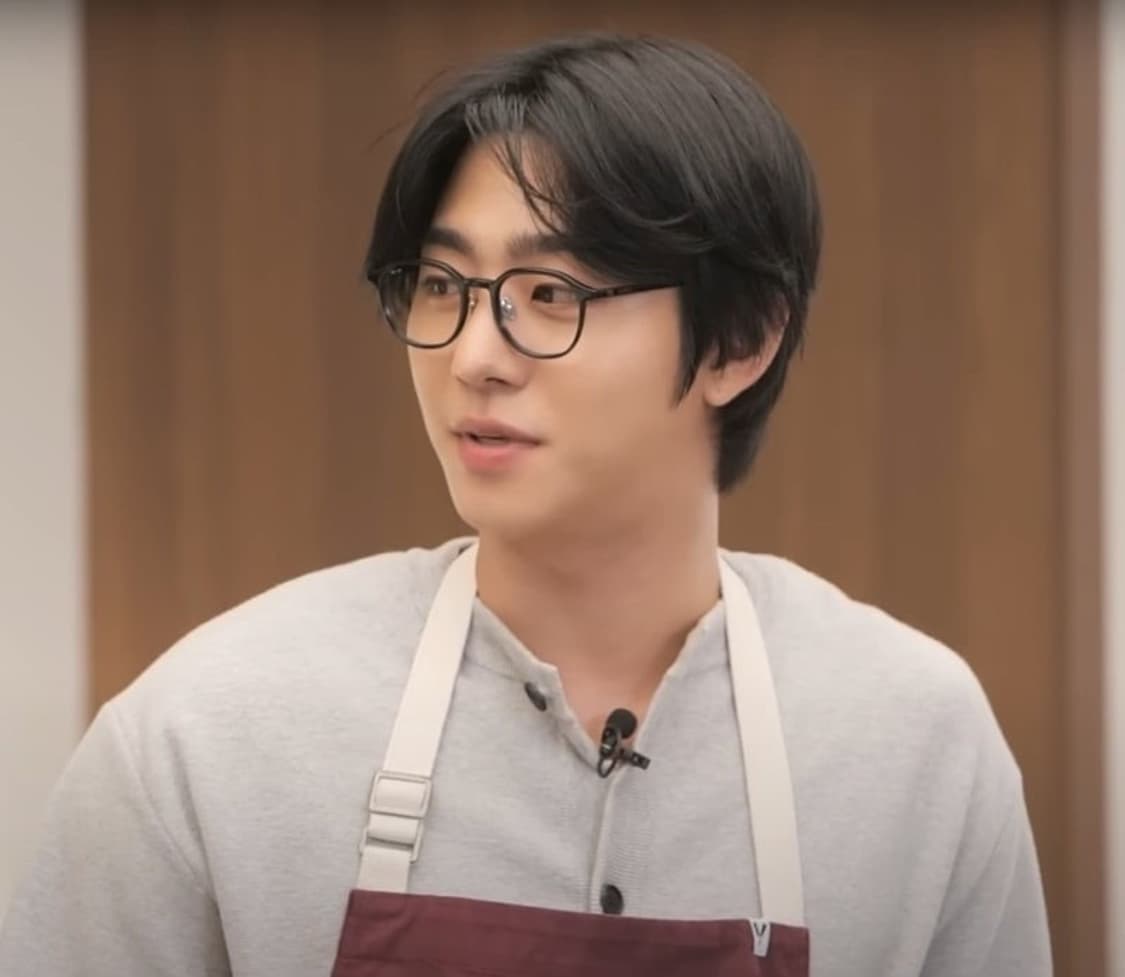 안효섭 뿔테 안경 하이스터 Burns(번즈)  빈티지무드 안경 상품이미지2