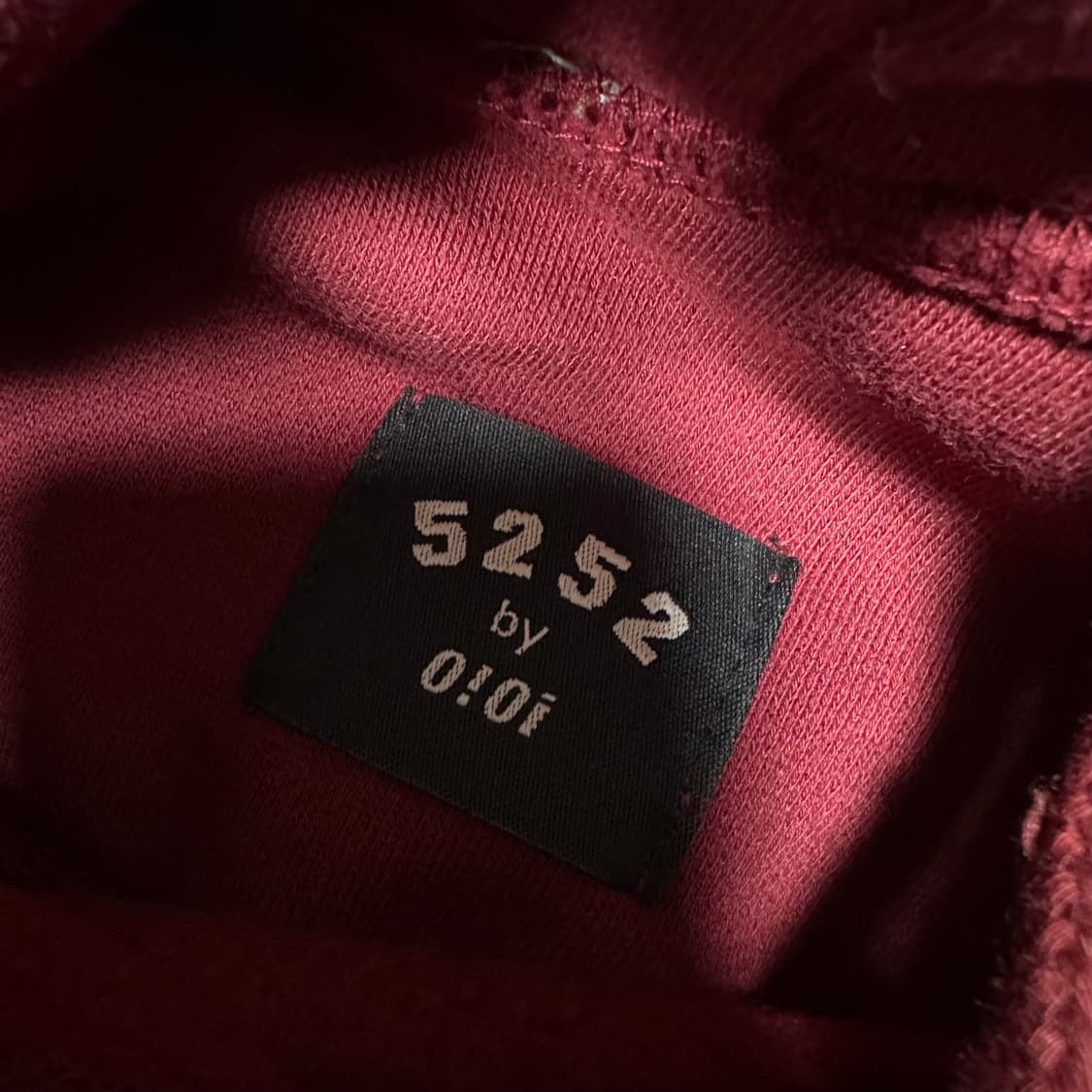 ✨ (바배) OiOi 오아이오아이 버건디 기모 후드티 상품이미지3