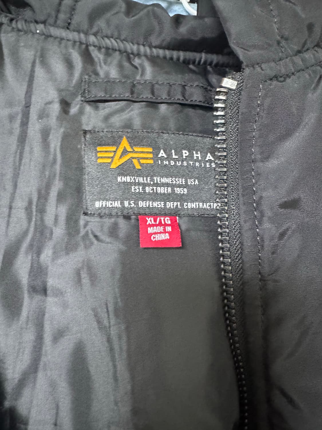 XL 알파인더스트리 MA-1 Hooded Oxford 항공점퍼 블랙 상품이미지4