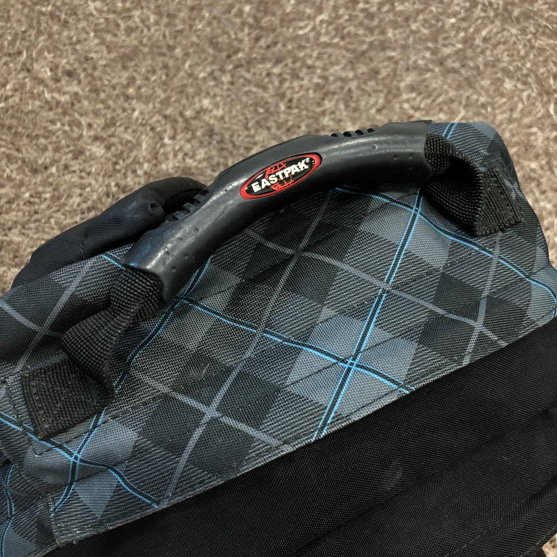 이스트팩 백팩 상품이미지5