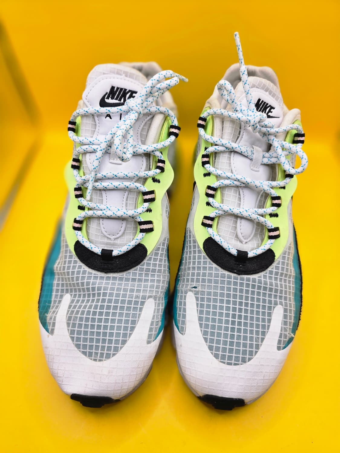 나이키 에어맥스 270 리액트 흰파 형광운동화285 상품이미지3